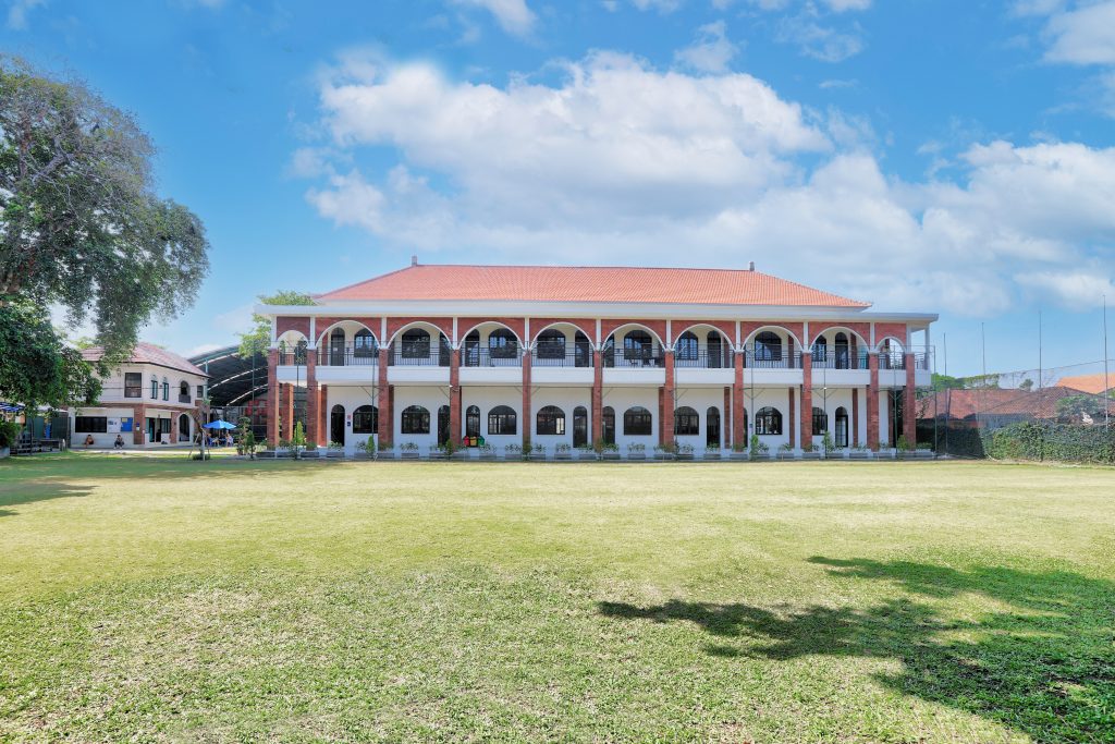 BALI ISLAND SCHOOL (10)